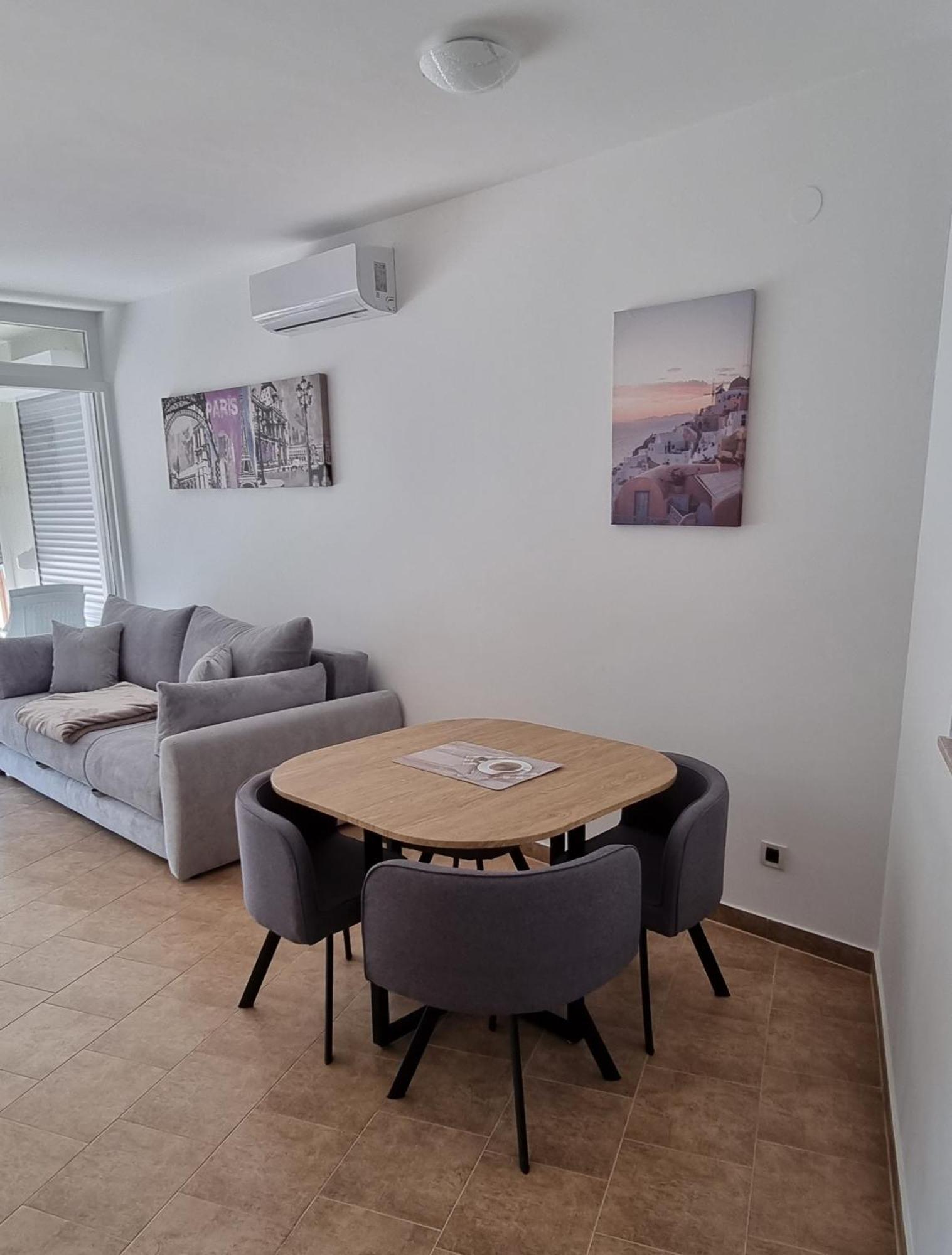 Apartmani Sunce I More Premantura Exterior foto